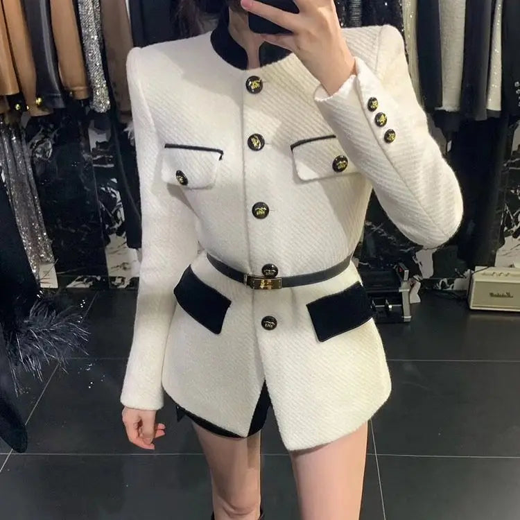 Veronica | The belted luxury blazer