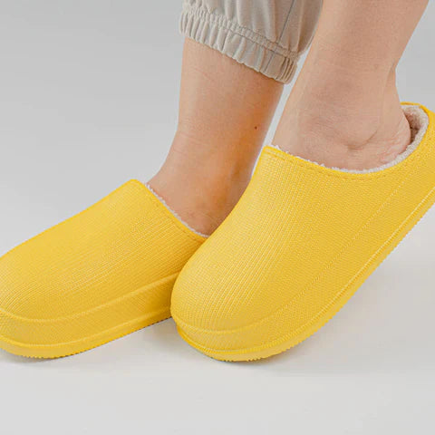 Lynn | Comfy Winter Indoor Slippers