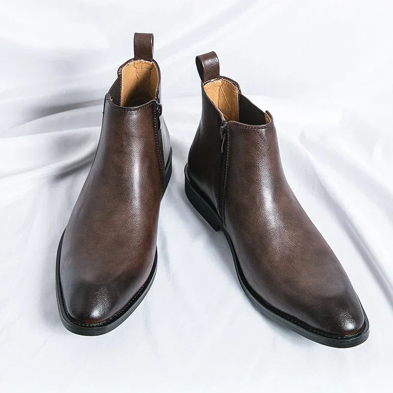 Cooper | Chelsea boots in leather with zipper