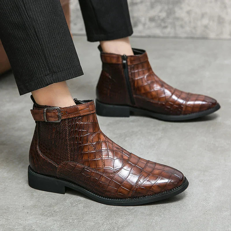 Baron | Leather boots with buckle